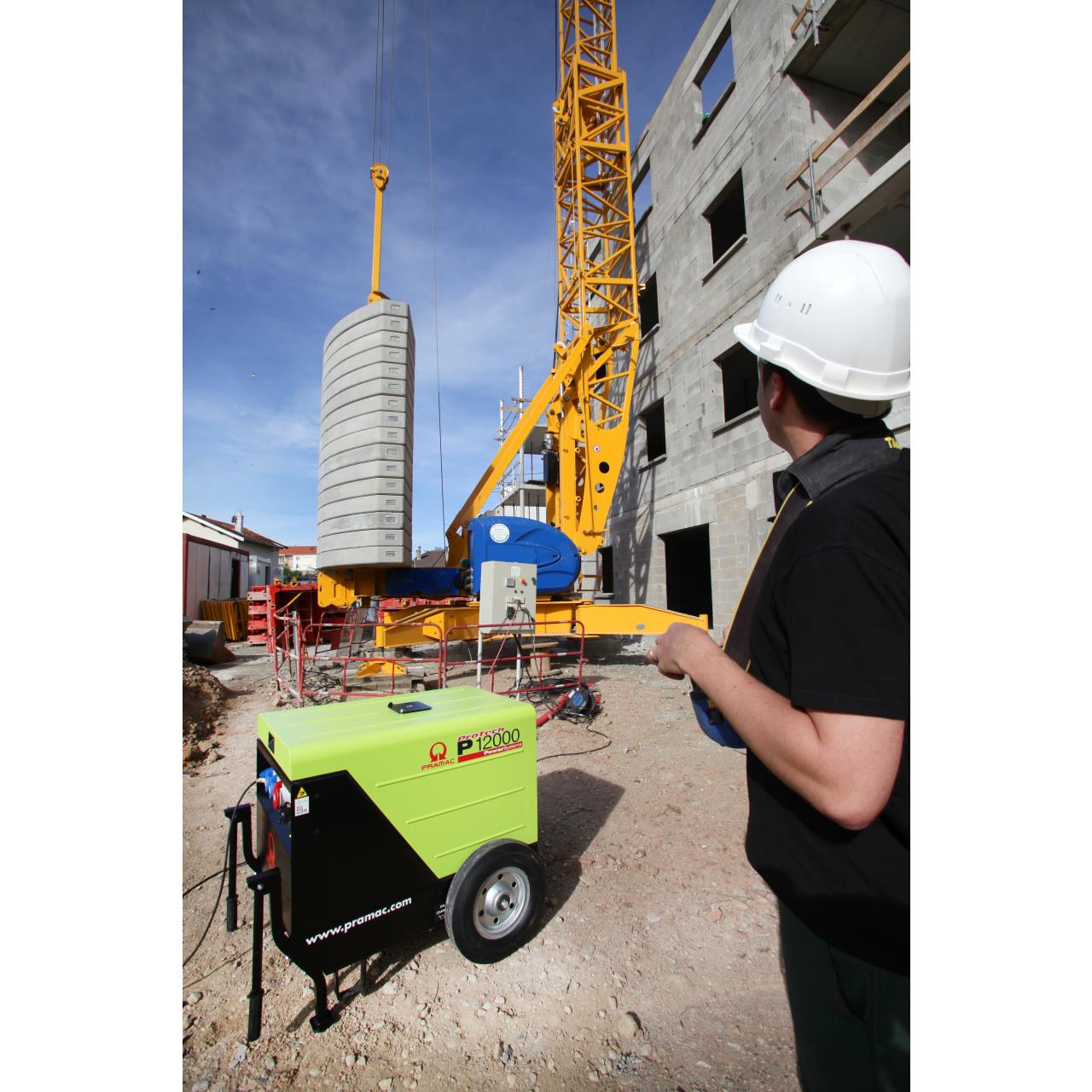 Stromerzeuger P 12000 - THB ISO AVR 230V / 400V - BENZIN - E START